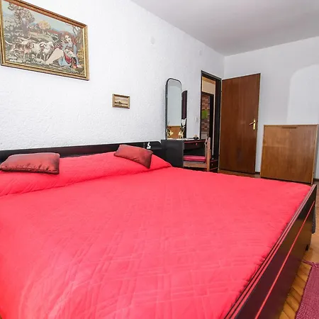 Apartman Bella *